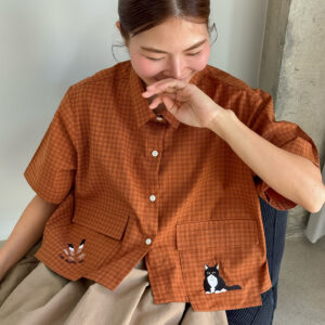 Over Cropped Shirt : Moody Cat